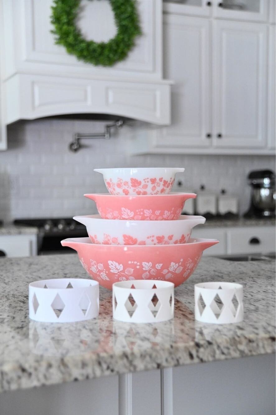 Set of 3 Pyrex Bowl Stands - Stands only